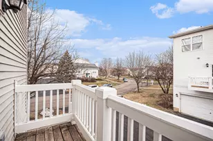 685 Holiday Ln, Hainesville, IL 60073 - Photo 14