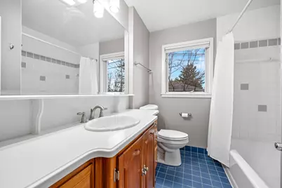 [Address not provided], Downers Grove, IL 60516 - Photo 28
