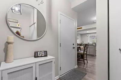 2232 Flagstone Lane, Carpentersville, IL 60110 - Photo 4