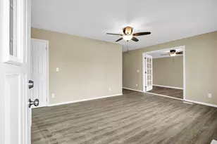 304 Dodson Dr S, Urbana, IL 61802 - Photo 6