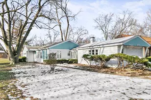 17306 Holmes Ave, Hazel Crest, IL 60429 - Photo 2