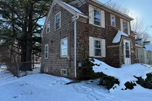 114 Ashley Ave, Rockford, IL 61102 - Photo 2