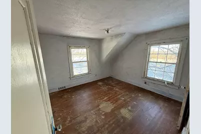 114 Ashley Avenue, Rockford, IL 61102 - Photo 20