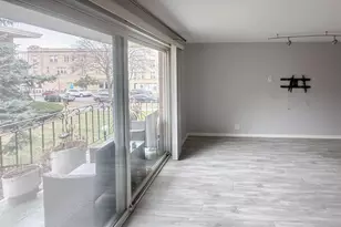 4730 N Kenneth Ave, Chicago, IL 60630 - Photo 4