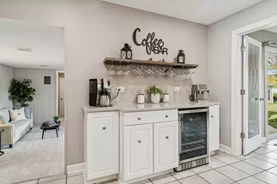 214 E Ivy Lane, Arlington Heights, IL 60004 - Photo 8