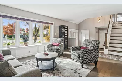 214 E Ivy Lane, Arlington Heights, IL 60004 - Photo 4