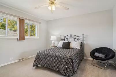 214 E Ivy Lane, Arlington Heights, IL 60004 - Photo 20