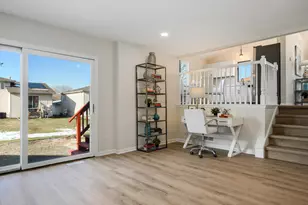 18036 Vista Dr, Country Club Hills, IL 60478 - Photo 16