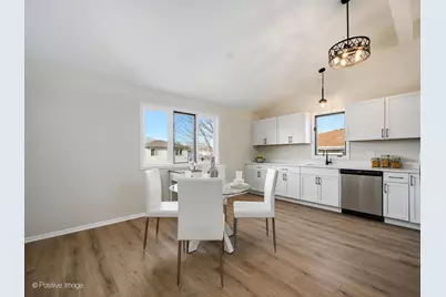 18036 Vista Drive, Country Club Hills, IL 60478 - Photo 10