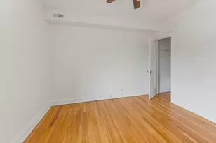 3048 W Cornelia Ave, Chicago, IL 60618 - Photo 8