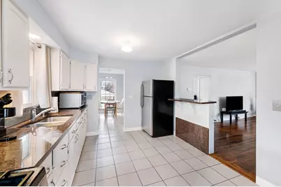 [Address not provided], Villa Park, IL 60181 - Photo 8