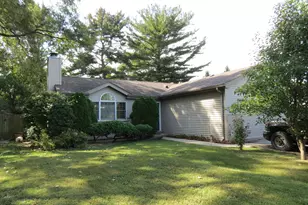 274 E 34th St, Steger, IL 60475 - Photo 2