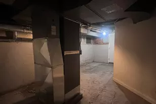 937 E 84th Pl, Chicago, IL 60619 - Photo 36