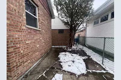 937 E 84th Place, Chicago, IL 60619 - Photo 42
