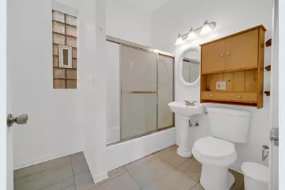 900 N Springfield Avenue, Chicago, IL 60651 - Photo 12