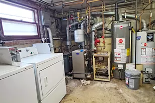 4139 N Springfield Ave, Chicago, IL 60618 - Photo 12