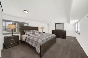 541 Charles St, Aurora, IL 60506 - Photo 20