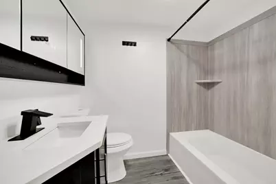 541 Charles Street, Aurora, IL 60506 - Photo 8