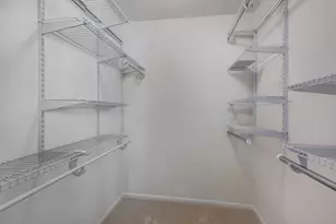 6818 Joliet Rd, Indian Head Park, IL 60525 - Photo 16