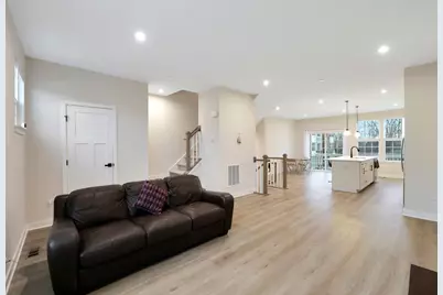 155 Canterbury Way, Lake Zurich, IL 60047 - Photo 6