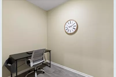 696 Kentshire Circle, Elgin, IL 60124 - Photo 22