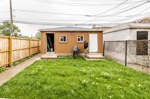 3651 W Grenshaw St, Chicago, IL 60624 - Photo 48