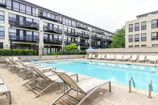 1070 W 15th St, Chicago, IL 60608 - Photo 26