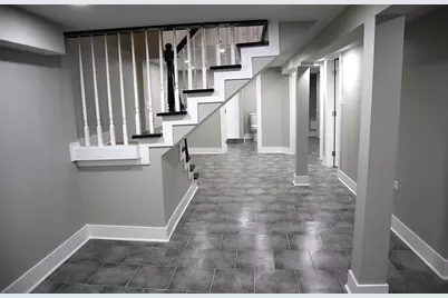 9138 S Essex Avenue, Chicago, IL 60617 - Photo 26