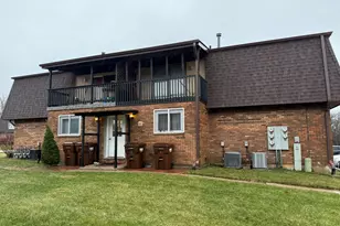 1020 9th St, Harvard, IL 60033 - Photo 1