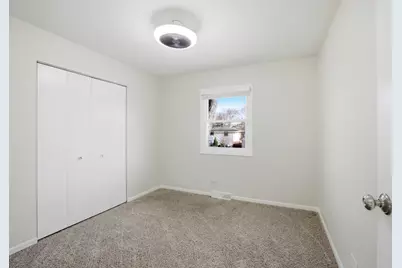 429 Lauren Lane, Buffalo Grove, IL 60089 - Photo 12