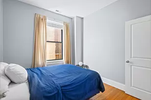 667 W Barry Ave, Chicago, IL 60657 - Photo 12