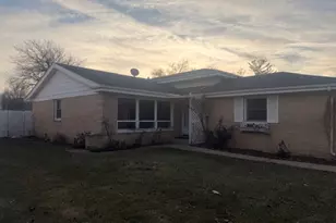 793 Timothy Ln, Des Plaines, IL 60016 - Photo 8