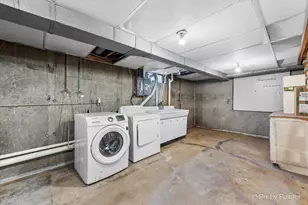 175 Calkins Dr, Sugar Grove, IL 60554 - Photo 18