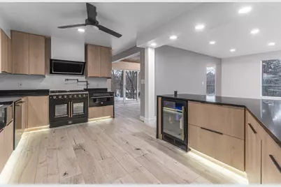 2200 Willow Lane, Rockford, IL 61107 - Photo 24