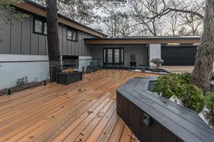 2200 Willow Ln, Rockford, IL 61107 - Photo 6