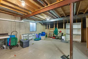 2020 Spring Creek Ln, McHenry, IL 60050 - Photo 16