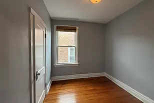 6546 S Rockwell St, Chicago, IL 60629 - Photo 4