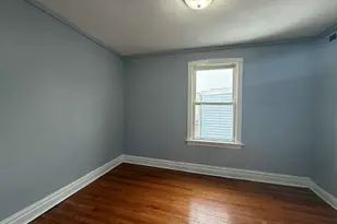 6546 S Rockwell St, Chicago, IL 60629 - Photo 8