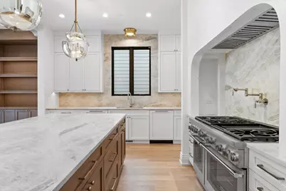 2119 N Seminary Avenue, Chicago, IL 60614 - Photo 12