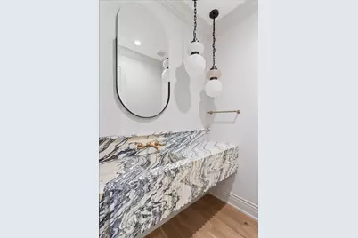 2119 N Seminary Avenue, Chicago, IL 60614 - Photo 10