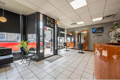 1340 W Irving Park Road #1, Chicago, IL 60613 - Photo 4