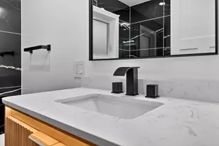 200 N Pine St, Prospect Heights, IL 60070 - Photo 32