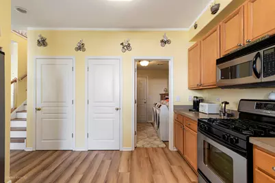 20524 McGilvray Drive, Crest Hill, IL 60403 - Photo 4