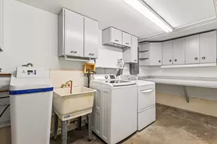 2423 Pecan St, Joliet, IL 60435 - Photo 16