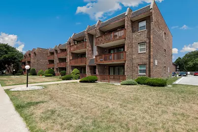 3704 215th Street #205, Matteson, IL 60443 - Photo 2