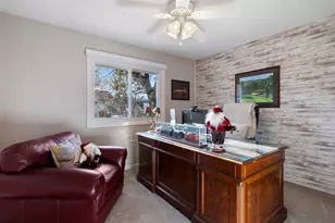 5901 Sandringham Ln, Rockford, IL 61107 - Photo 30