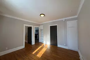 905 N Sheridan Rd, Peoria, IL 61606 - Photo 4
