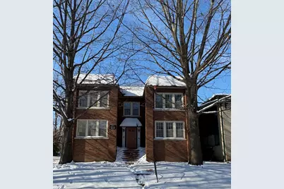 905 N Sheridan Road #F, Peoria, IL 61606 - Photo 1