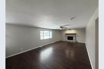 5244 Bentgrass Avenue, Richton Park, IL 60471 - Photo 8