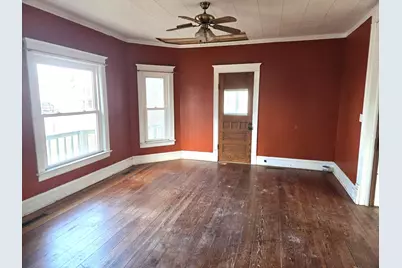 290 W Kankakee Avenue, Herscher, IL 60941 - Photo 4